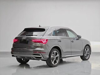2022 Audi Q3 35 TFSI II (F3), серый, 2100000 рублей, вид 5
