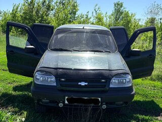2004 Chevrolet Niva I, зелёный, 160000 рублей, вид 1