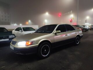2000 Toyota Camry IV (XV20) Рестайлинг, золотистый, 450000 рублей, вид 2