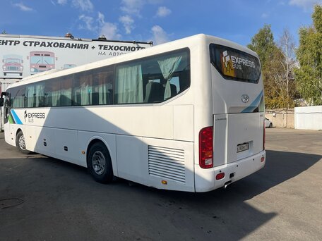 2012 Hyundai Universe, белый, 2100000 рублей, вид 2