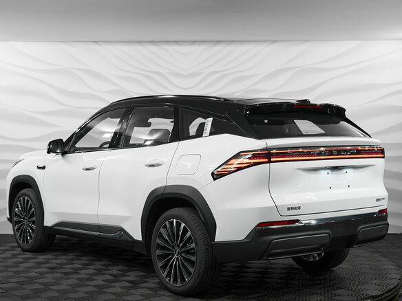 2026 Geely Galaxy M7, белый - вид 5