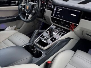 2020 Porsche Cayenne III, оранжевый, 7000000 рублей, вид 5