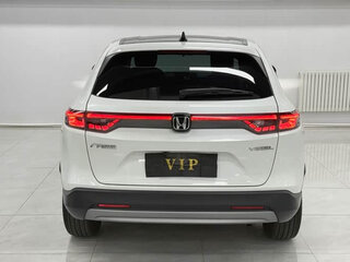 2023 Honda Vezel II, белый, 1830000 рублей, вид 5