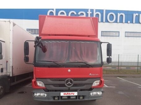 2013 Mercedes-Benz Atego, красный, 3000000 рублей, вид 1