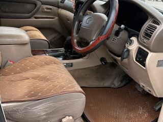 2001 Toyota Land Cruiser 100 Series, белый, 1400000 рублей, вид 5