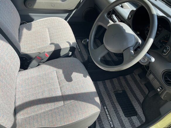 1991 Mitsubishi Minica Toppo VI, жёлтый, 2999999 рублей - вид 4