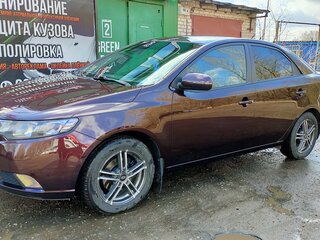 2010 Kia Cerato 6-speed II, чёрный, 680000 рублей, вид 1