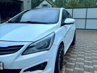 2016 Hyundai Solaris I Рестайлинг, белый, 1100000 рублей, вид 1