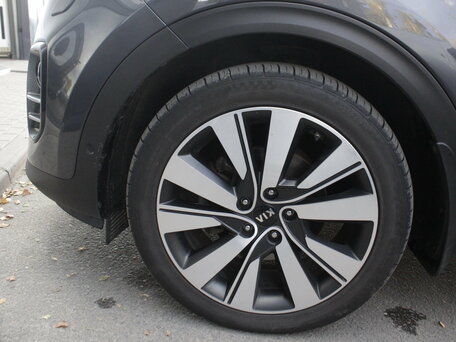 2018 Kia Sportage IV, серый, 2190000 рублей, вид 5