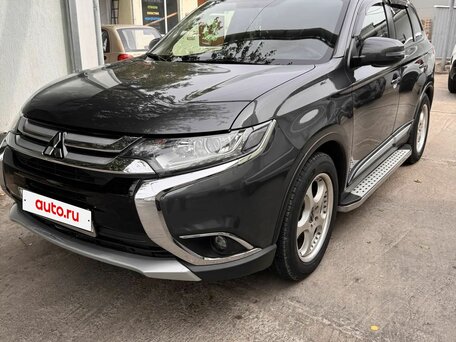 2016 Mitsubishi Outlander III Рестайлинг 2, серый, 1690000 рублей, вид 1