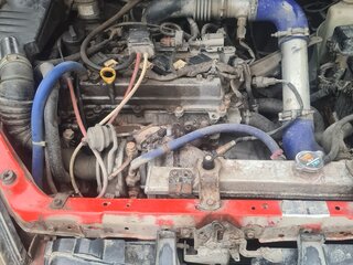 2000 Daihatsu YRV I, красный, 330000 рублей, вид 5