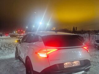 2022 Kia Sportage V, белый, 2950000 рублей, вид 1