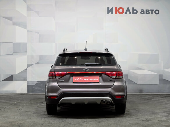 2018 Kia Rio X-Line IV, серый, 1400000 рублей - вид 5