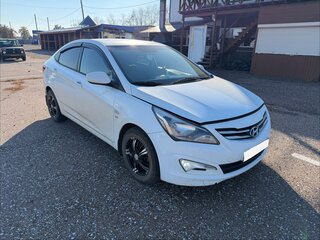 2015 Hyundai Solaris I Рестайлинг, белый, 891000 рублей, вид 2
