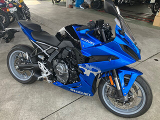2026 Suzuki GSX-8R, синий, 900000 рублей, вид 1