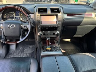 2016 Lexus GX 460 II Рестайлинг, белый, 5000000 рублей, вид 5