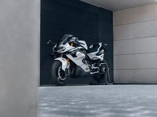 2026 CFMoto 750SR-S, чёрный, 924900 рублей, вид 3