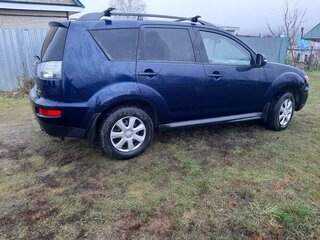 2010 Mitsubishi Outlander II Рестайлинг, синий, 1000000 рублей, вид 4