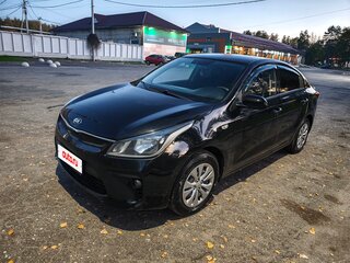 2019 Kia Rio IV, чёрный, 1200000 рублей, вид 4