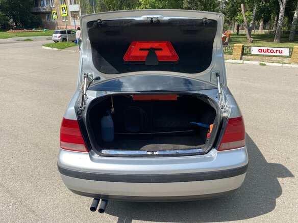 2002 Volkswagen Bora I, серебристый, 450000 рублей - вид 16