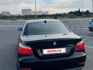 2008 BMW 5 серии 530i V (E60/E61) Рестайлинг, чёрный, 1300000 рублей, вид 4