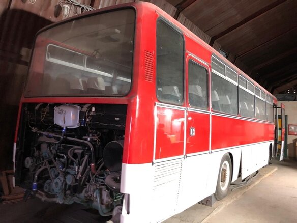 1994 Ikarus 256, красный, 7777777 рублей