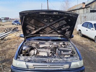 1991 Toyota Vista III (V30), серый, 180000 рублей, вид 3