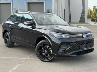2026 Volkswagen Tiguan L Pro III (China Market), чёрный, 4850000 рублей, вид 1