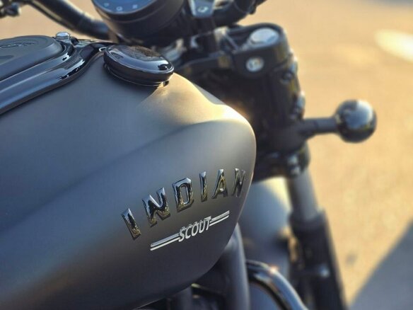 2024 Indian Scout, чёрный, 1693851 рублей - вид 13