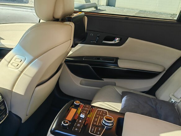 2013 Kia Quoris I, чёрный, 1350000 рублей - вид 18