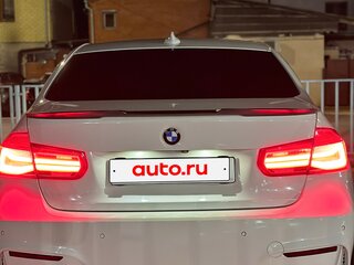 2018 BMW 3 серии 320i VI (F3x) Рестайлинг, белый, 1750000 рублей, вид 3