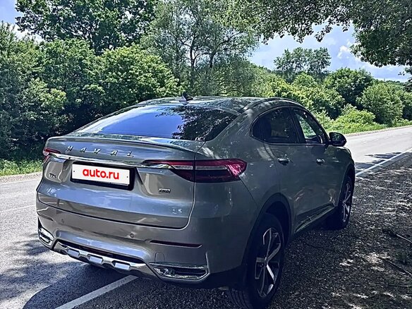 2021 Haval F7x I, серый, 2000000 рублей - вид 4