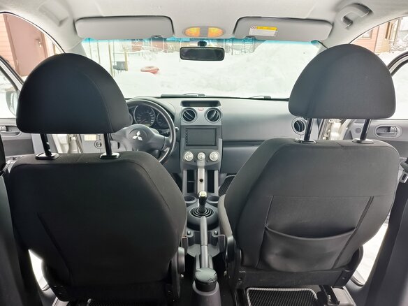 2008 Mitsubishi Colt VI (Z20/Z30), серебристый, 460000 рублей - вид 10
