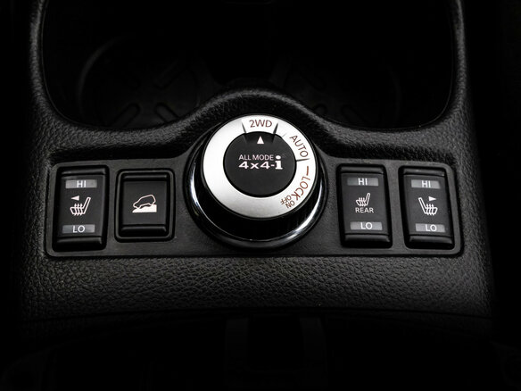 2020 Nissan X-Trail III Рестайлинг, чёрный - вид 14