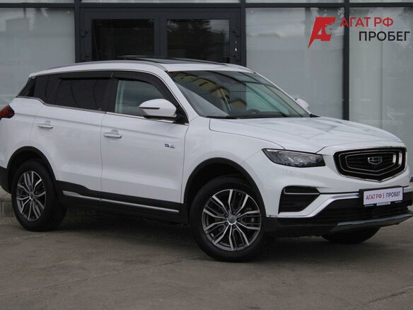 2024 Geely Atlas Pro, белый, 1825000 рублей - вид 2
