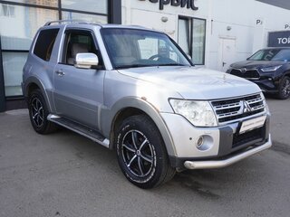 2009 Mitsubishi Pajero IV, серый, 1413000 рублей, вид 3