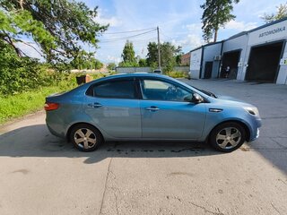 2014 Kia Rio III, голубой, 900000 рублей, вид 4