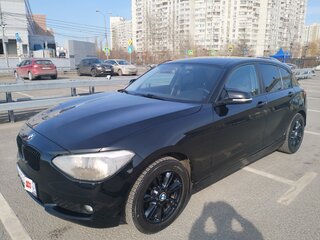 2013 BMW 1 серии 116i II (F20/F21), чёрный, 750000 рублей, вид 1