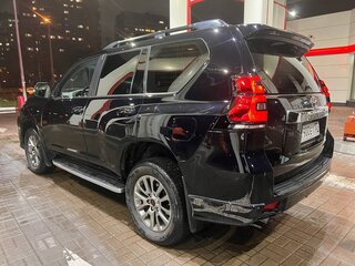 2019 Toyota Land Cruiser Prado 150 Series Рестайлинг 2, чёрный, 4500000 рублей, вид 4