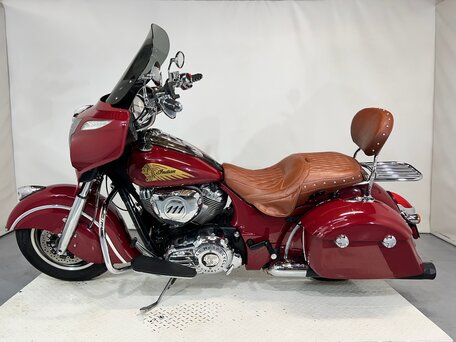 2014 Indian Chieftain, красный, 810000 рублей, вид 2