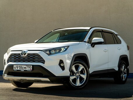 Toyota RAV4 V (XA50)