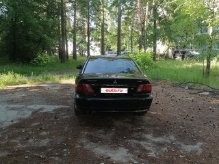 2002 Mitsubishi Galant VIII Рестайлинг, чёрный, 300000 рублей, вид 2