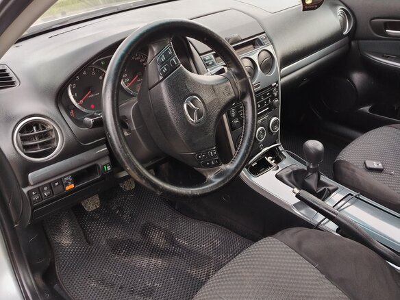 2006 Mazda 6 I (GG) Рестайлинг, серебристый, 499000 рублей - вид 7