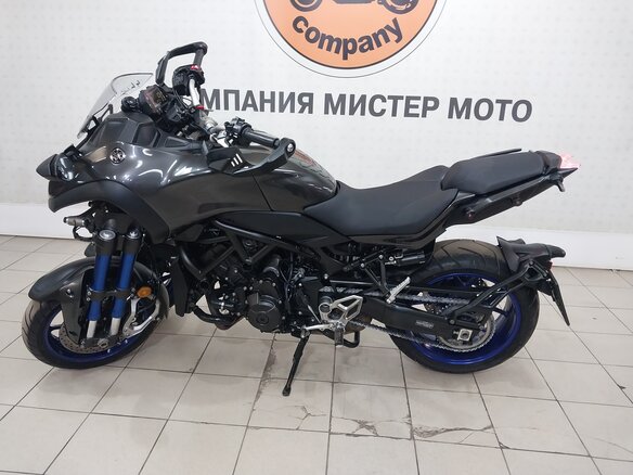 2018 Yamaha Niken, серый, 865000 рублей - вид 1