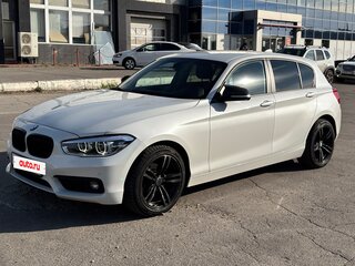 2018 BMW 1 серии 118i II (F20/F21) Рестайлинг 2, белый, 1340000 рублей, вид 2