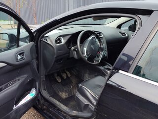 2011 Citroen C4 II, чёрный, 350000 рублей, вид 5