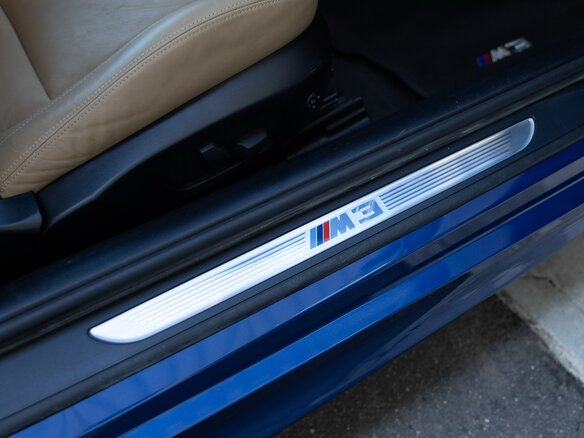 2011 BMW M3 IV (E90), синий, 4850000 рублей - вид 18