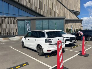 2017 Citroen C4 Picasso Grand II Рестайлинг, белый, 1480000 рублей, вид 3