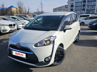2016 Toyota Sienta II, белый, 1050000 рублей, вид 1