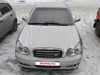 2005 Hyundai Sonata ТагАЗ IV (EF) Рестайлинг, серебристый, 600000 рублей, вид 4